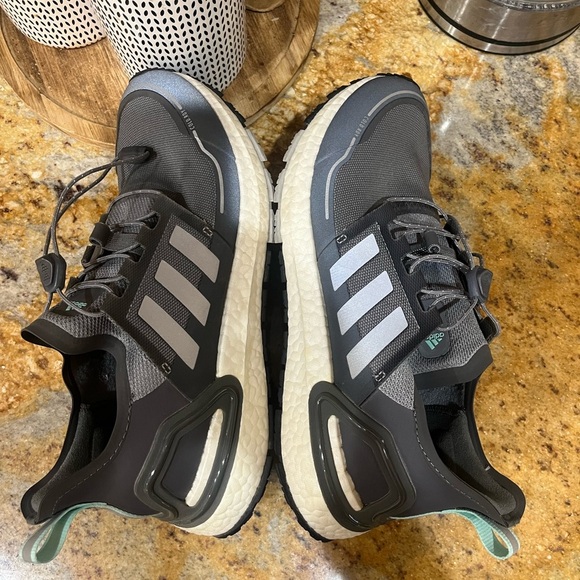 Adidas Ultraboost Cold RDY size 9 - Picture 6 of 9
